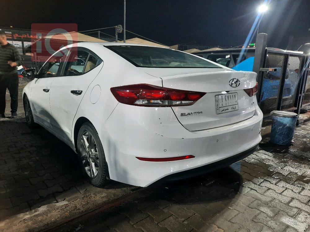 هيونداي النترا